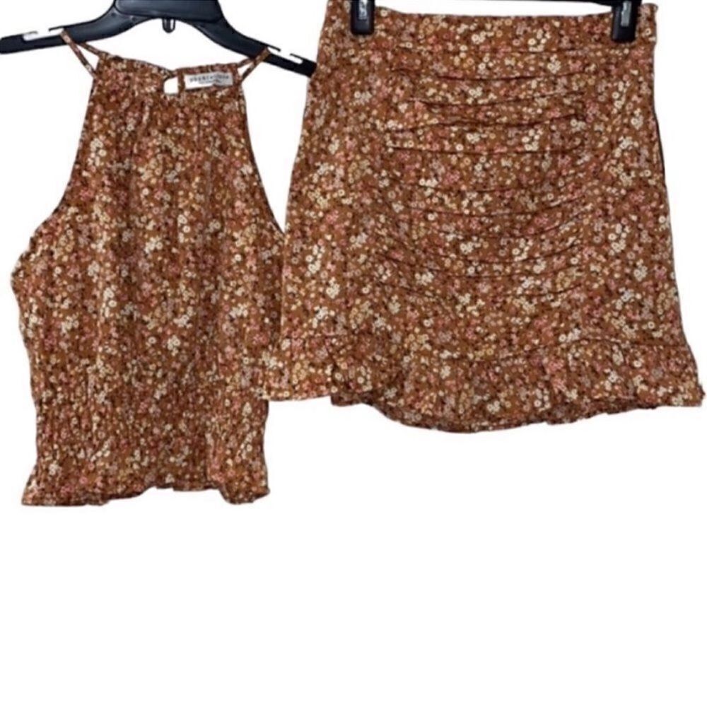 Paper Crane Floral Print Brown Skirt Set(Size Small)